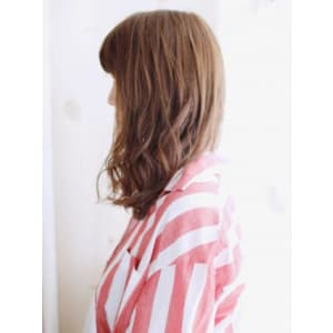 おろし流しのミックスカールスタイル