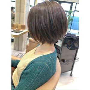 ショートボブ30代40代