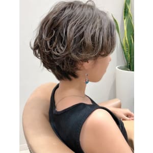 ショートボブ30代40代