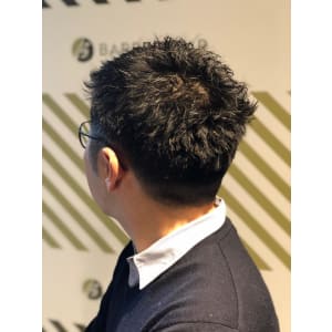 ショートマッシュスタイル【BARBER-BAR】