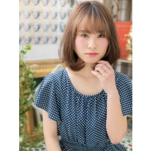伸ばしかけにも◎くせ毛風小顔ふわミディ　グラデーションカラー