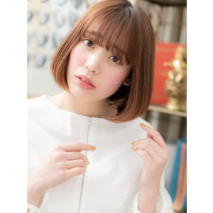 小顔前下がりワンカールボブストレート　ナチュラルボブ