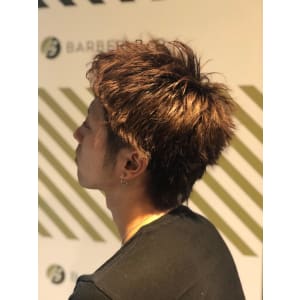 ショートウルフスタイル【BARBER-BAR】
