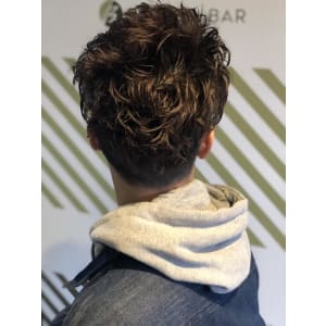 大人のパーマスタイル【 BARBER BAR】