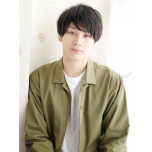 ナチュラルカールのカジュアルスタイル