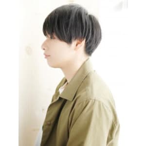 ナチュラルカールのカジュアルスタイル