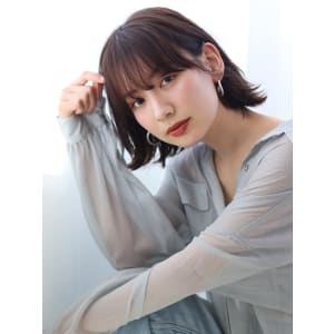 春夏 外ハネボブ くすみベージュ