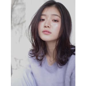 やわらか質感セミウェットミディ 【池袋美容室　uchla】