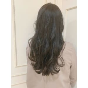 【crop es辻堂　藤田沙織】柔らかグレージュカラー