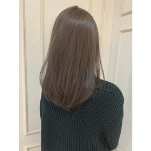 【crop es辻堂　藤田沙織】ツヤ髪ベージュカラー