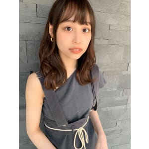 【山田】束感シースルーバングふんわりカールセミディy123