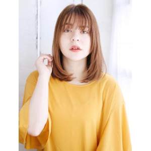 透け感バングのワンカールスタイル