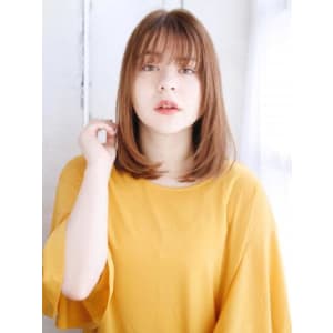 透け感バングのワンカールスタイル
