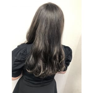 人気のグレージュヘア☆