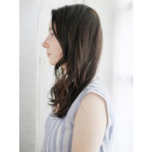 かきあげバングのゆるミックスカール - hair make nalu 荻窪西口 白山神社参道通り店【ヘアメイクナルオギクボニシグチハクサンジンジャサンドウドオリ】掲載中
