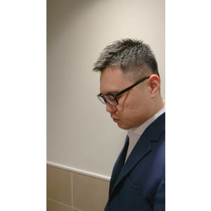 アップバングビジネスショート〈理容室〉〈八重洲〉〈日本橋〉 - HIROGINZA東京駅八重洲口店【ヒロギンザトウキョウエキヤエスグチテン】掲載中