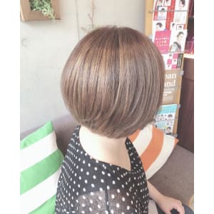 暗くしない白髪染め - EMU international 春日部本店【エムインターナショナル】掲載中