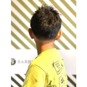 BARBER-BARでキッズカット