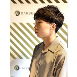BARBER-BARのパーマでメンズマッシュ