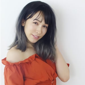グラデーションカラー(SHIORI)