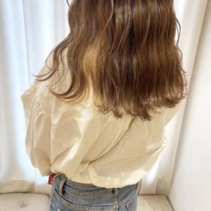 波ウェーブ巻きインナーカラー