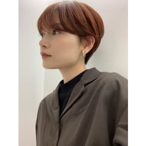 フェミニンショート