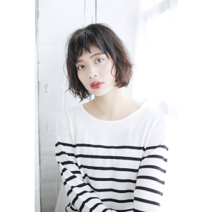 20代30代40代　奥行き感じるショートバング【堅田】