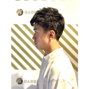 BARBER-BARのアクティブショート