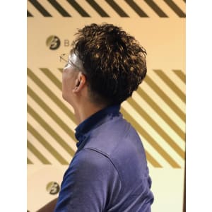 大人のパーマスタイル【BARBER-BAR】