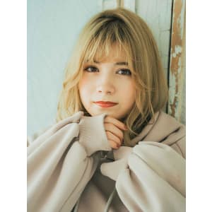 人気のハイトーンミディ
