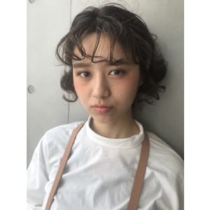 《ヘルシー×抜け感×透明感》style by Loely