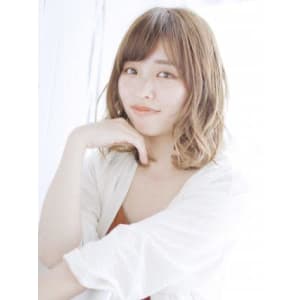 透け感ゆるウェーブカール