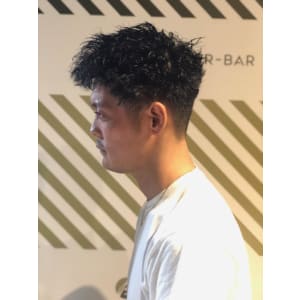 ツイストパーマスタイル【BARBER BAR】
