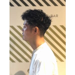 ツイストパーマスタイル【BARBER BAR】
