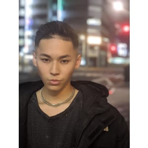 ミドルフェード＜理容室＞＜銀座＞＜メンズ＞＜ショート＞