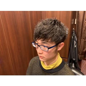 ナチュラルツイスト＜理容室＞＜銀座＞＜メンズ＞＜ショート＞