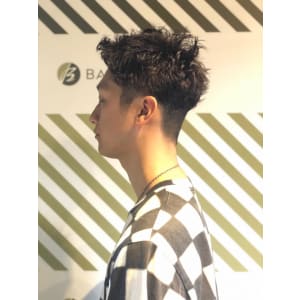 大人のパーマスタイル【BARBER-BAR】
