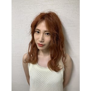 オレンジカラーハイトーンオレンジ池袋