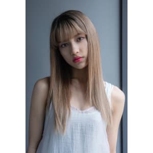 エアータッチローライト★ロングストレートヘア 恵比寿