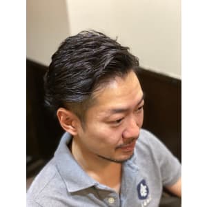 かき上げ左7:3ショート - HIRO GINZA BARBERSHOP 飯田橋神楽坂店【ヒロギンザバーバーショップ イイダバシカグラザカテン】掲載中
