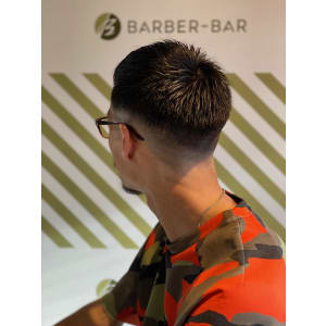 クロップスタイル【BARBER-BAR】