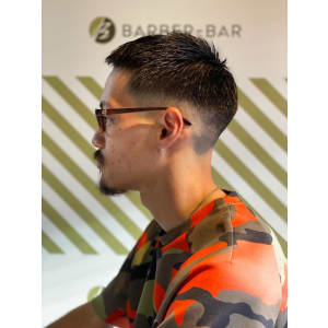 クロップスタイル【BARBER-BAR】