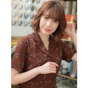 軽やかデジタルパーマくせ毛風前下がりボブ　大人かわいい