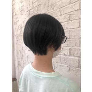 首元スッキリ似合わせショートカットマニッシュショート7002