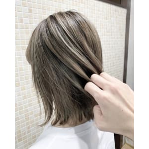 ★ベージュ系ハイライトデザイン★