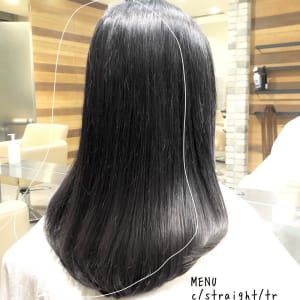 ツヤツヤ。まとまる。ゼロアルカリストレート。