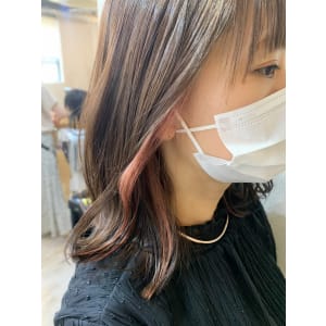 お客様スタイル☆耳かけがかわいいインナーピンク