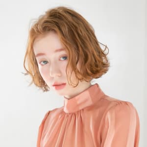 ゆるはね無造作ショートボブ