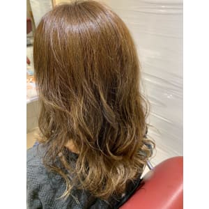 夏カラー☆アッシュグレージュ - EMU international 春日部本店【エムインターナショナル】掲載中