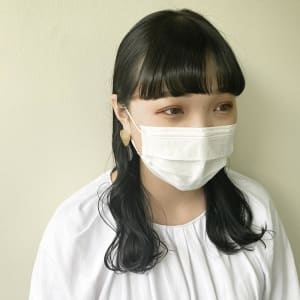 ワイドバング×オリーブカラー